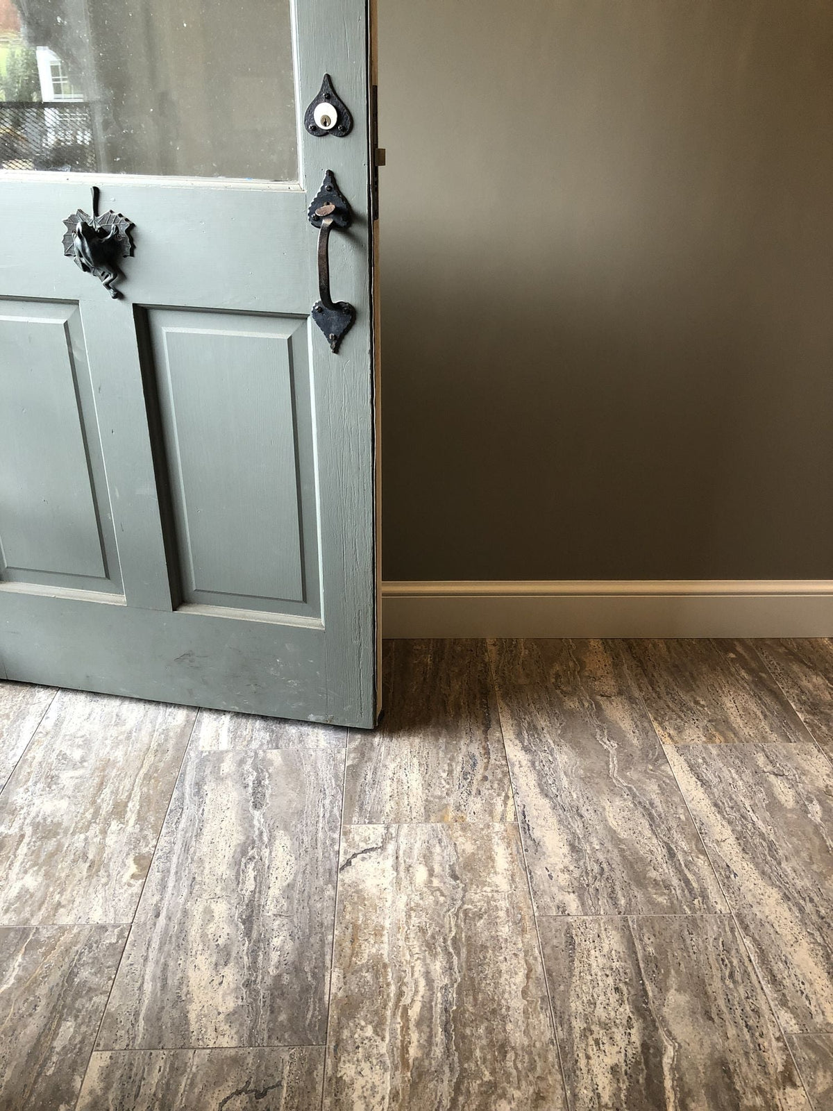 Silver Rustic VC 